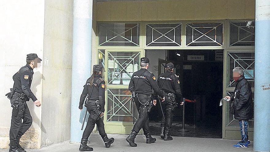 Dos años de cárcel y 3.000 euros por una agresión sexual en Petrer