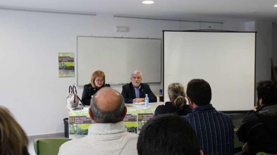 Inauguración de las jornadas de medio ambiente de A Bola. // FdV