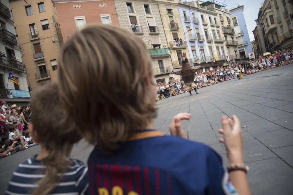 Laia Giralt esdevé la primera dona que porta l'àli