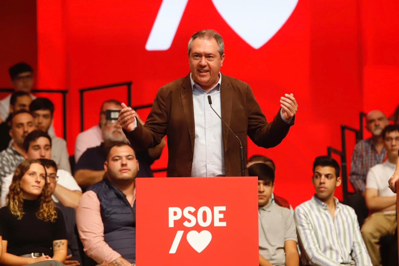 El PSOE celebra el 40 aniversario de la primera victoria socialista en España