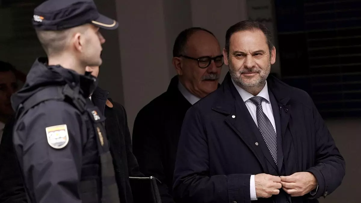 El PSOE enmarca las donaciones de Ábalos con las de “cualquier cargo público” y prepara el informe para el Supremo