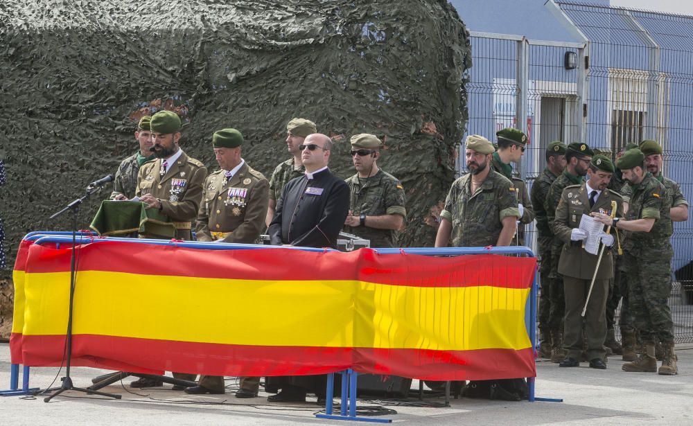 600 personas juran bandera en Alicante