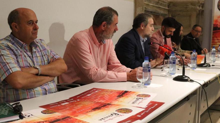 Desde la izquierda: Feliciano Ferrero, Juan Dúo, Íñigo Bastida, Francisco Iglesias, María Eugenia Cabezas y Luis Miguel Rodríguez Herrero.