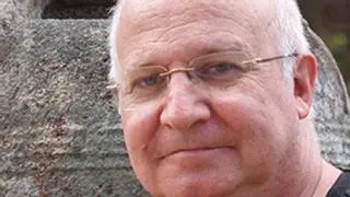 Crítica de 'La ciutat incandescent', de Ricard Ripoll: escritores 'fascinés' por Barcelona