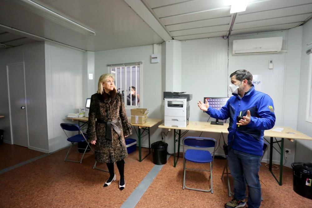 Casado, en el hospital de campaña del COVID-19