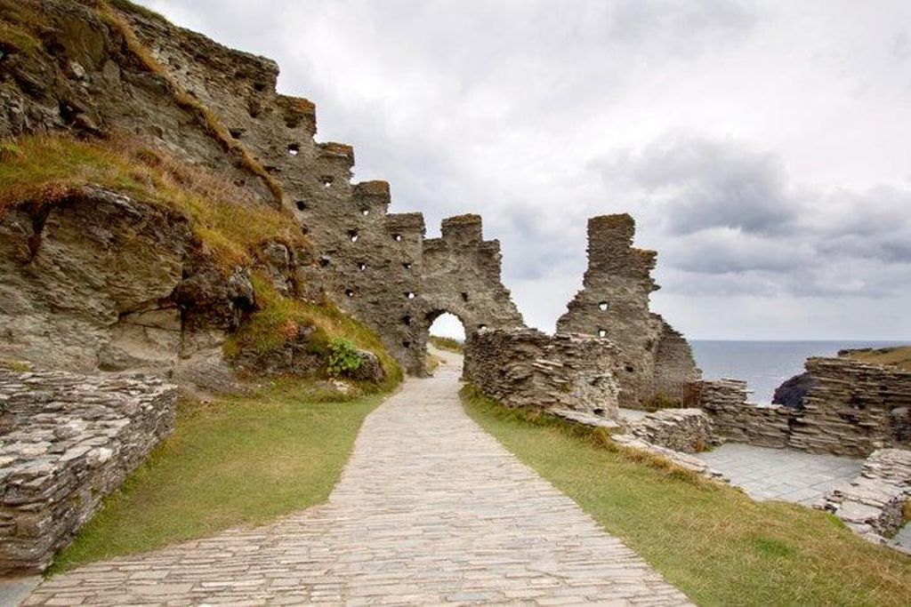 Ruinas del castillo de Cornualles
