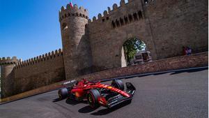 Charles Leclerc, el más rápido en Bakú