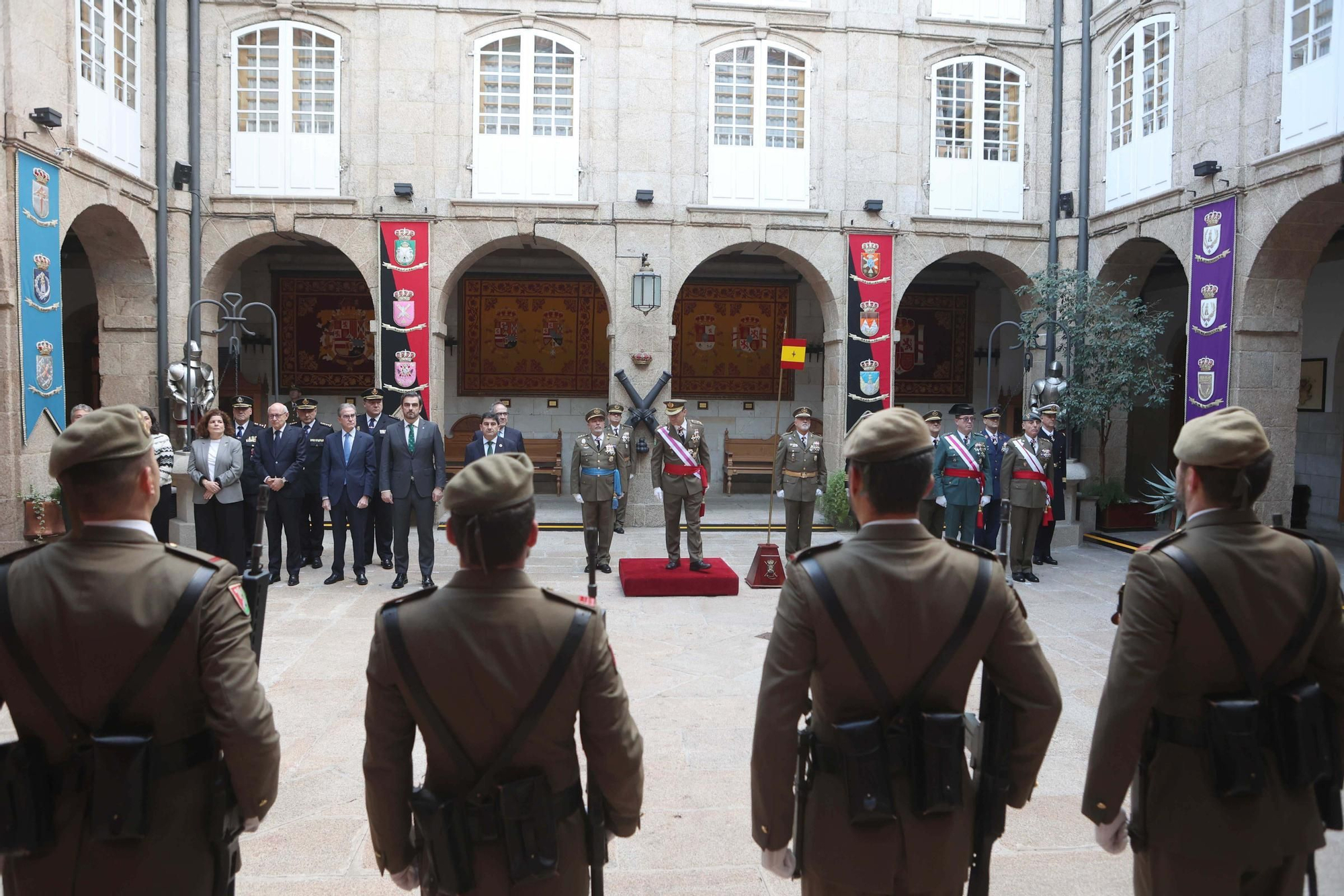Pascua militar en el Palacio de Capitanía de A Coruña
