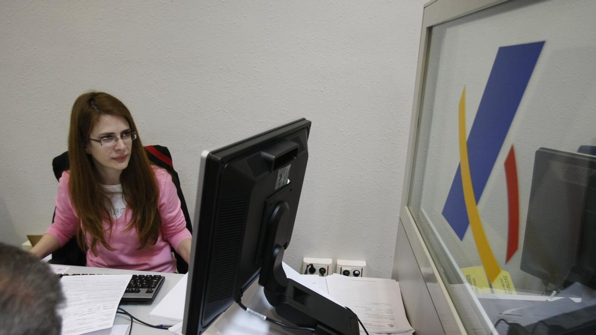 Confirmado: Hacienda cambia la fecha de la declaración de la Renta en 2026