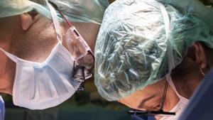 Bellvitge aconsegueix extirpar tumors de pàncrees inoperables