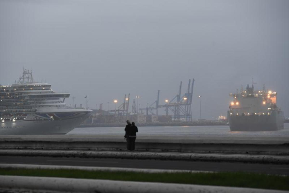LAS PALMAS DE GRAN CANARIA 04-11-2018  LAS PALMAS DE GRAN CANARIA.  METEOROLOGIA. Lluvia.   FOTOS: JUAN CASTRO  | 04/11/2018 | Fotógrafo: Juan Carlos Castro