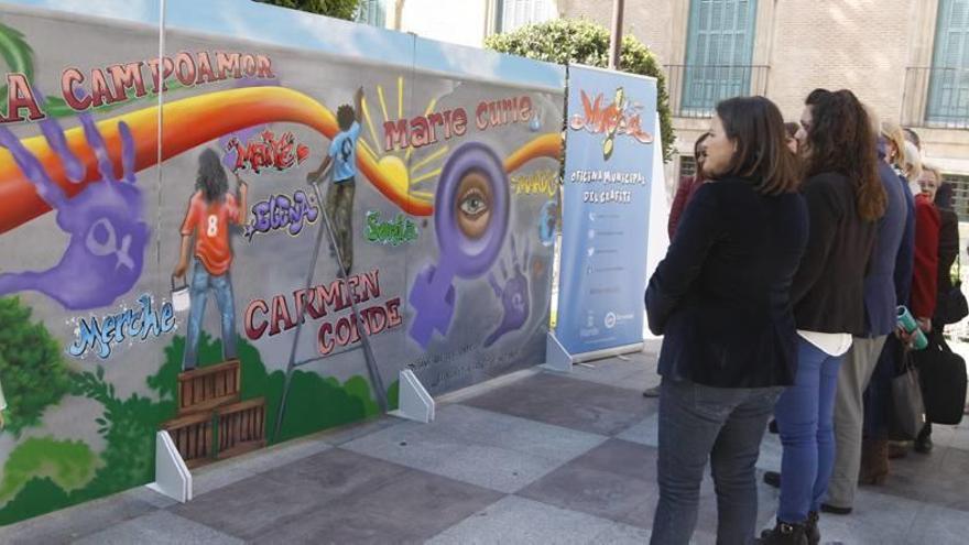 Un grafiti itinerante dedicado a los derechos de la mujer