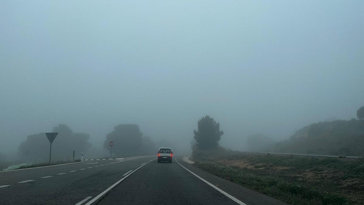 Densa niebla en Llíria