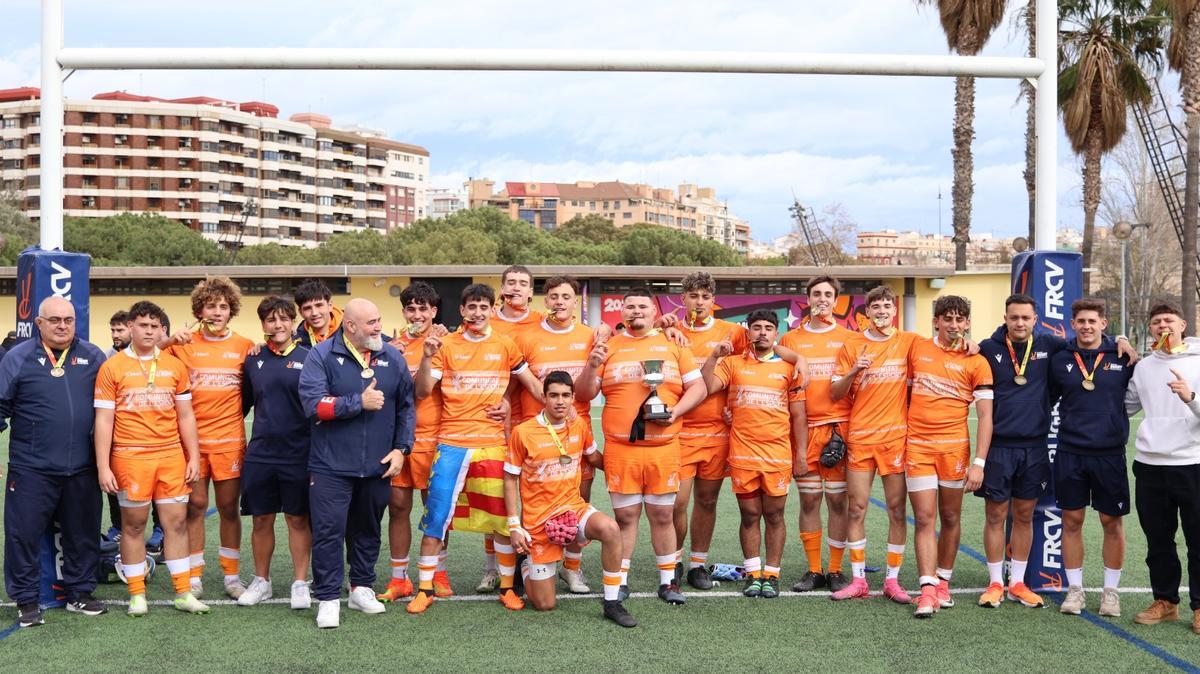 Este domingo la selección Valenciana M18 de rugby se ha proclamado campeona de España, nueve años después, tras vencer en el partido de la quinta jornada del CESA 2024 a Catalunya por el marcador de 34-12.