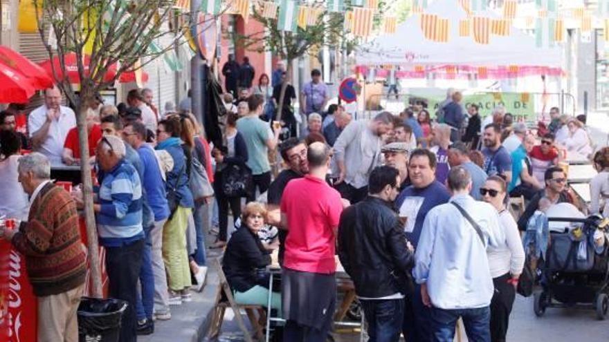 El barri centre de Salt organitza la seva pròpia Feria de Abril