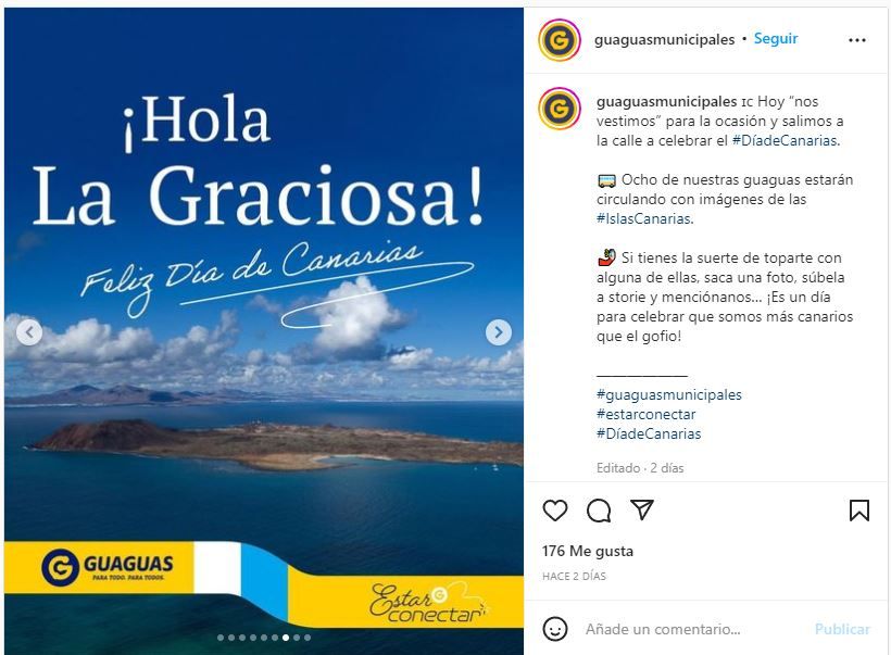 Cartel erróneo de Guaguas Municipales referida a La Graciosa por el Día de Canarias.