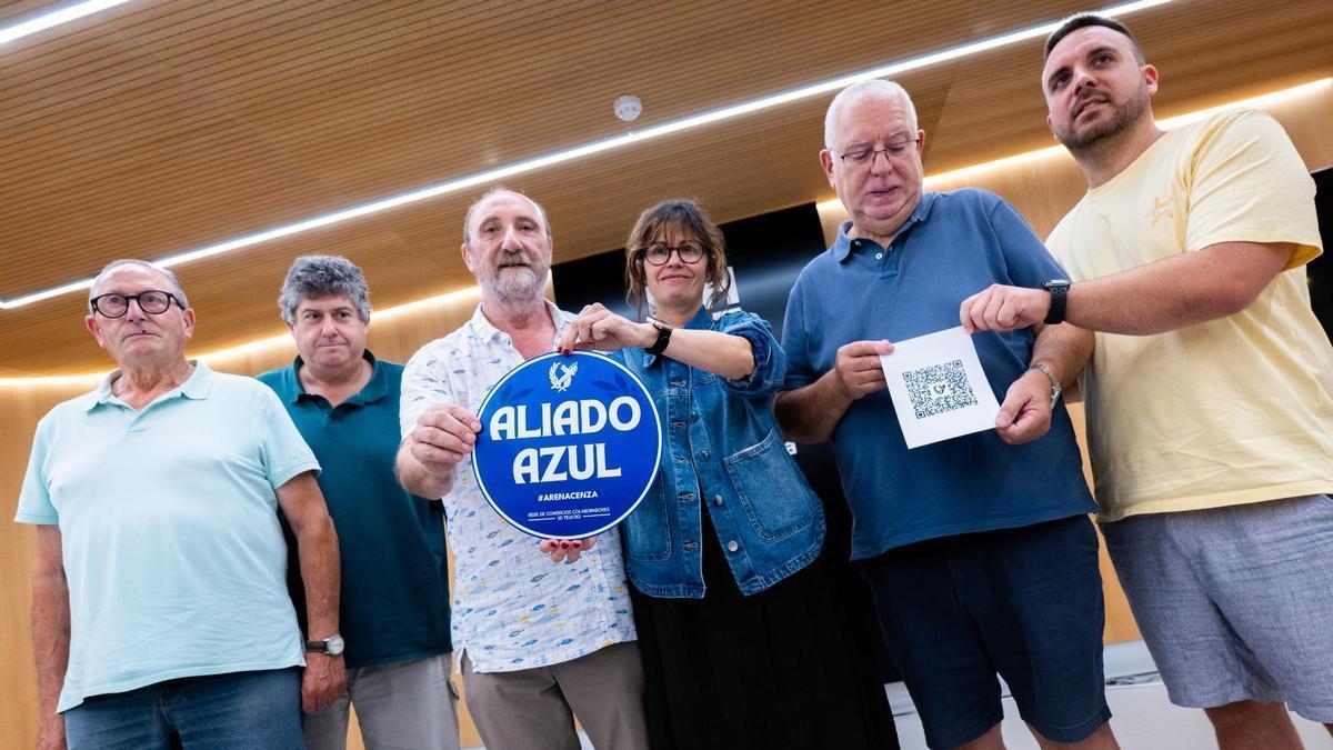 Presentación de la campaña «Aliados Azules», este jueves en el Concello de Pontevedra.