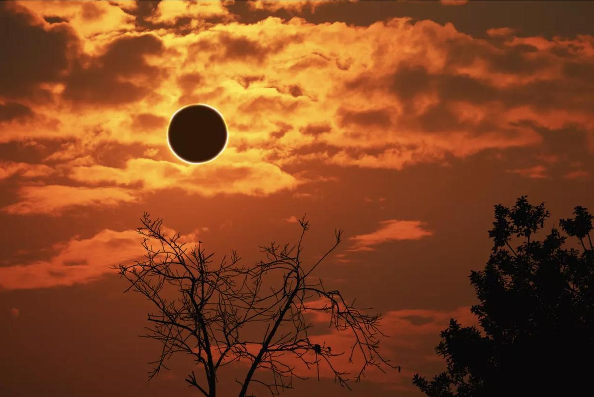 La franja de totalidad del eclipse en España va de Asturias a Castellón.