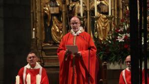 El bisbe de Girona, Octavi Vilà, llegeix lhomília en la missa de Sant Narcís.