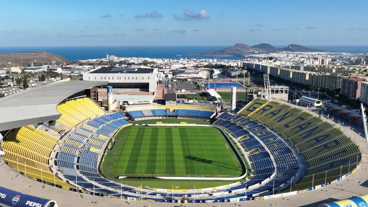 El IID abona los 716.000 euros del convenio con la UD Las Palmas y 4,5 millones al CB Gran Canaria.
