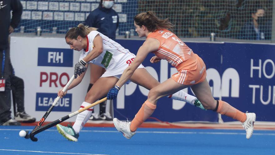 Las Redsticks caen con la cabeza alta frente a la potente Países Bajos