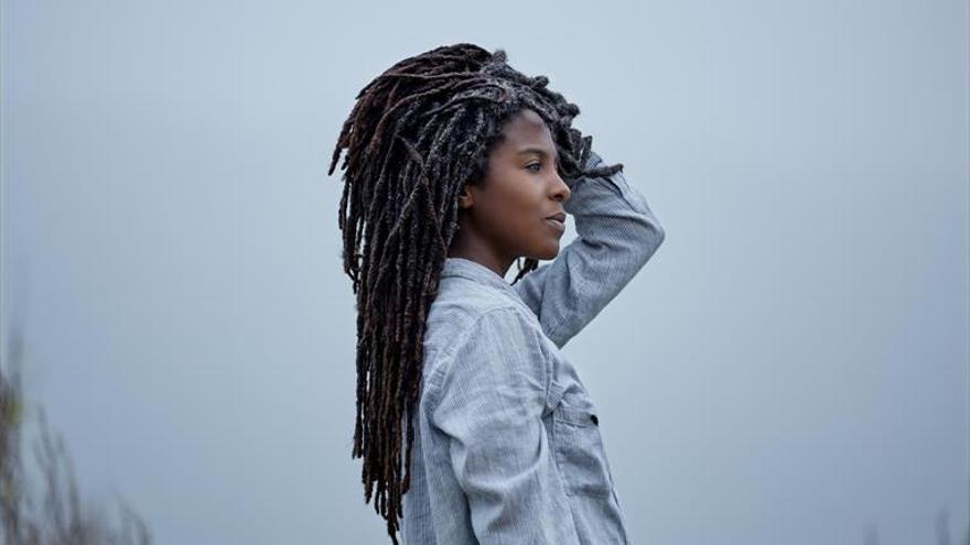 Aisha Burns: «La música és el meu idioma favorit»