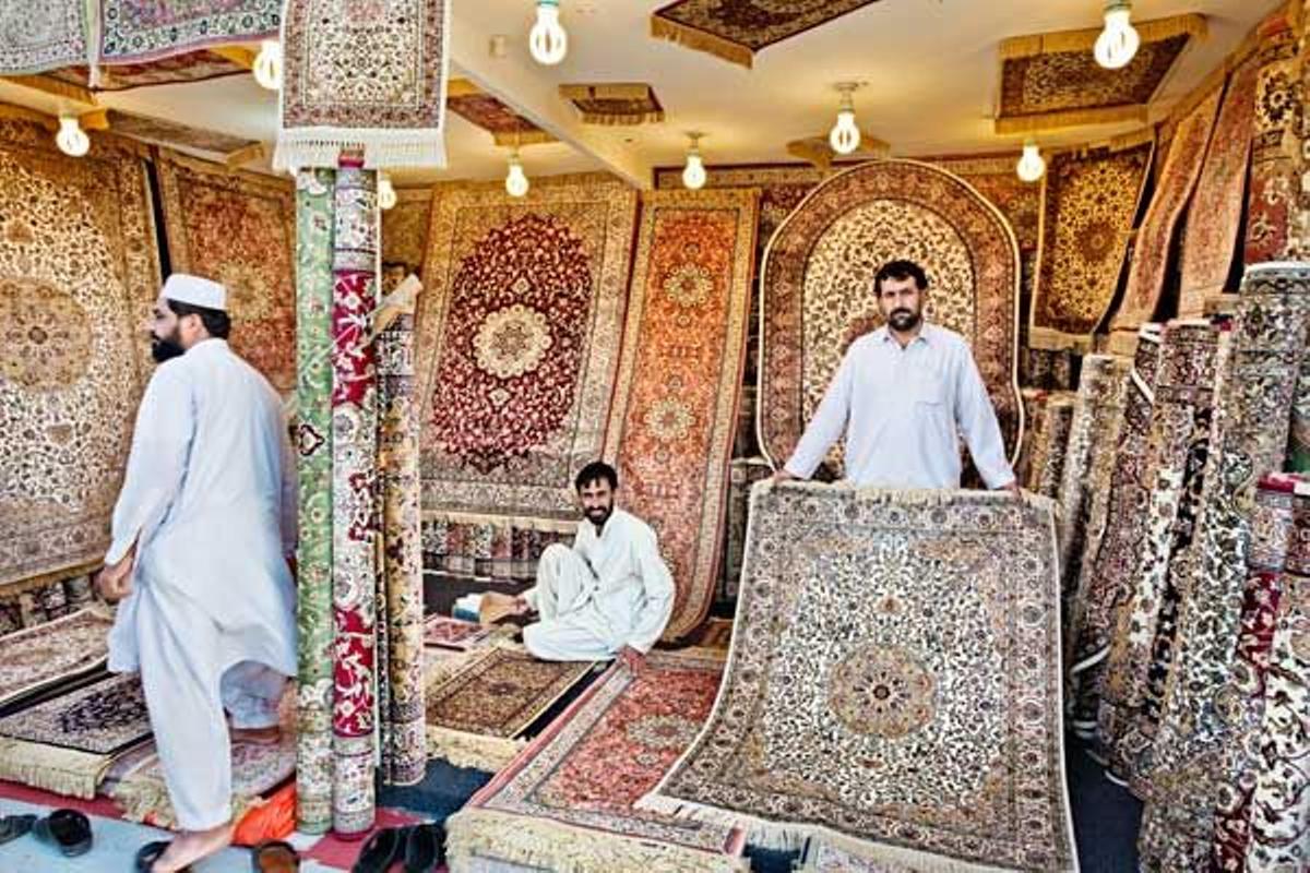 Tienda de alfombras persas.