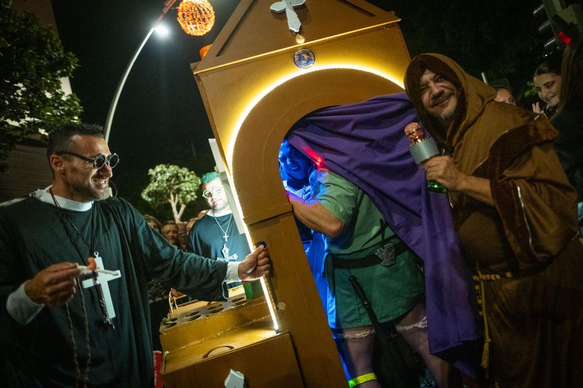 Entierro de la Sardina del Carnaval de Santa Cruz de Tenerife 26