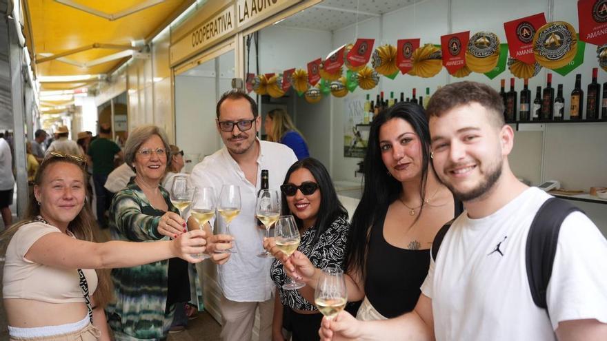 La Cata del Vino Montilla-Moriles levanta el telón en Córdoba con acceso libre, sabor a tardeo y... ganas de disfrutar