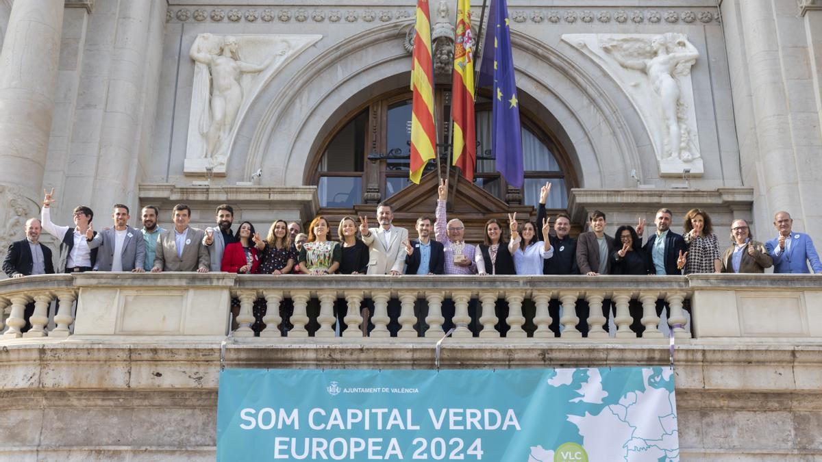 El Ayuntamiento de València celebra la designación de la ciudad como Capital Verde Europea 2024.