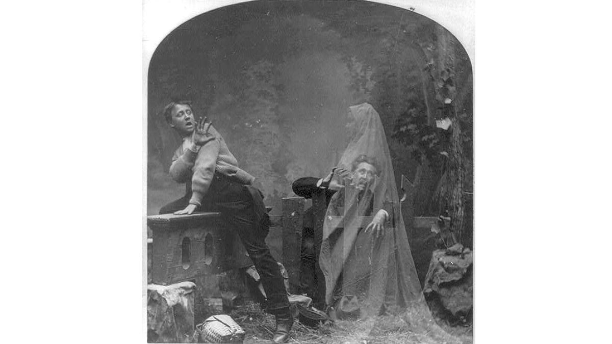 'The haunted lane', estereografía de Melander &amp; Bro. 1889.