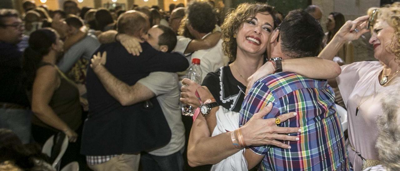 Toñi Martín-Zarco el día de su elección como presidenta de la Federació de Fogueres, en septiembre de 2019