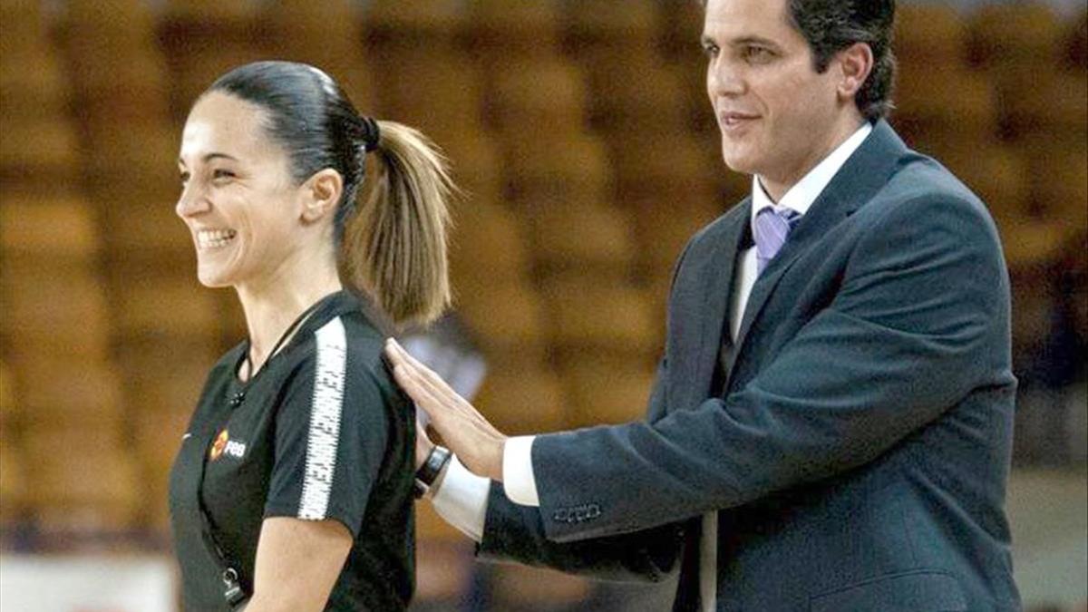 La figuerense Yasmina Alcaraz, una de las figuras emergentes del arbitraje en la LEB