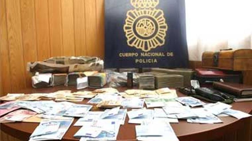 Dos golpes antidroga acaban con4 detenidos con 20 kilos de hachís