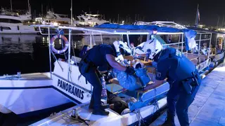 El Ayuntamiento de Alicante y el Puerto contemplan aumentar la presión contra el top manta y la inseguridad en eventos de ocio