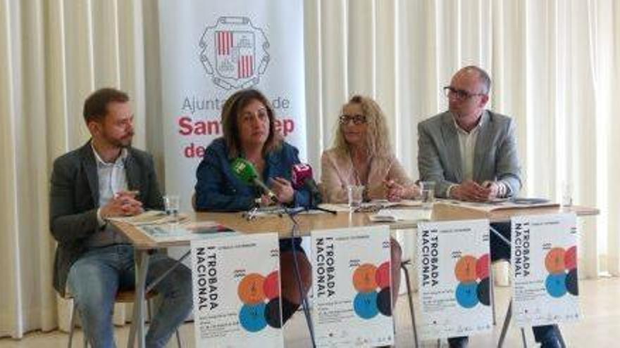 Presentación del encuentro de coros, ayer en Sant Josep.