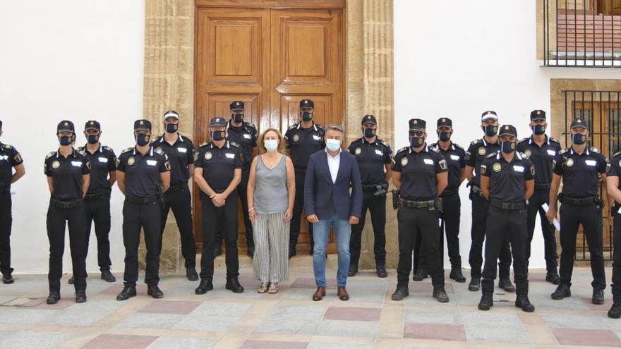 La Policía de Xàbia incorpora a 15 agentes y acaba con la interinidad en la plantilla