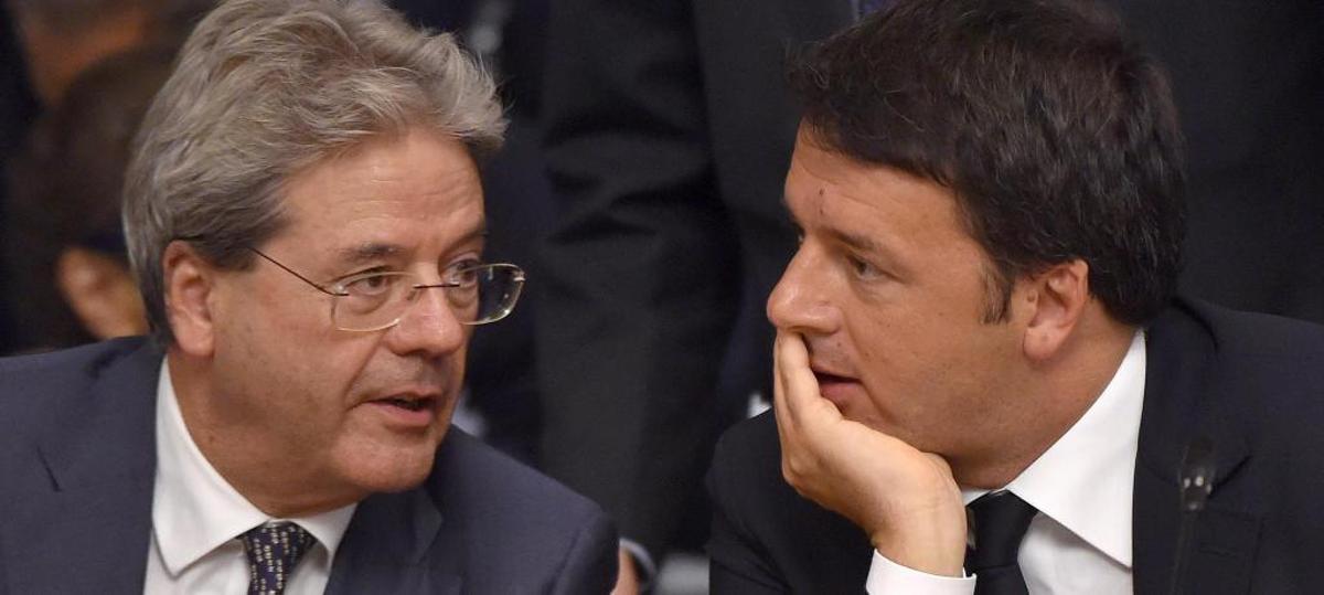 Gentiloni y Renzi en una imagen de archivo.