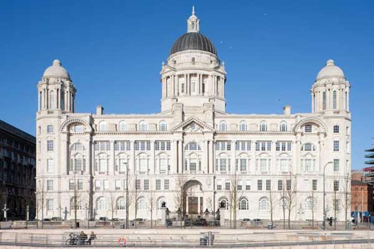 Edificio del Puerto de Liverpool en Pier Head.