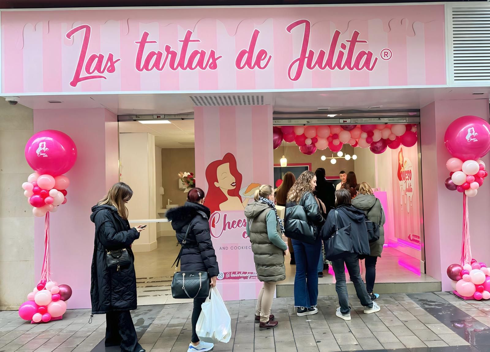 Nueva tienda de &quot;Las tartas de Julita&quot; en el centro de Alicante.