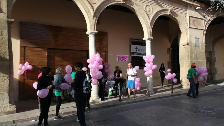 Marcha por la AECC en Lorca