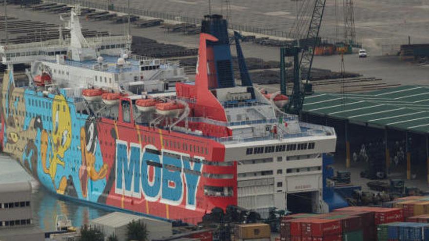 El barco de Piolín, en el puerto de Barcelona