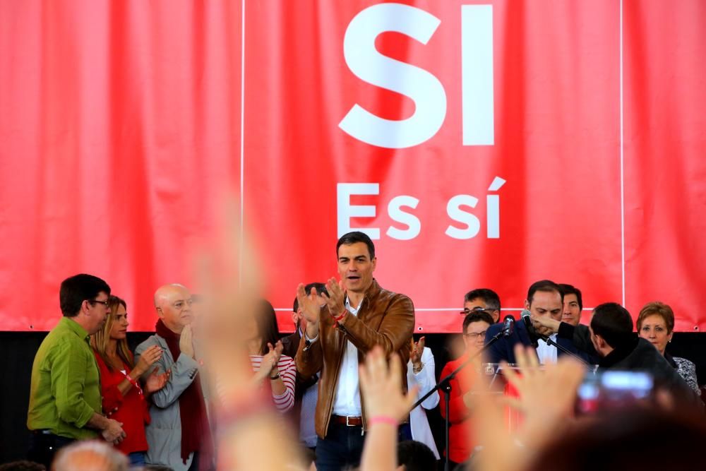 Acto de Pedro Sánchez en Burjassot