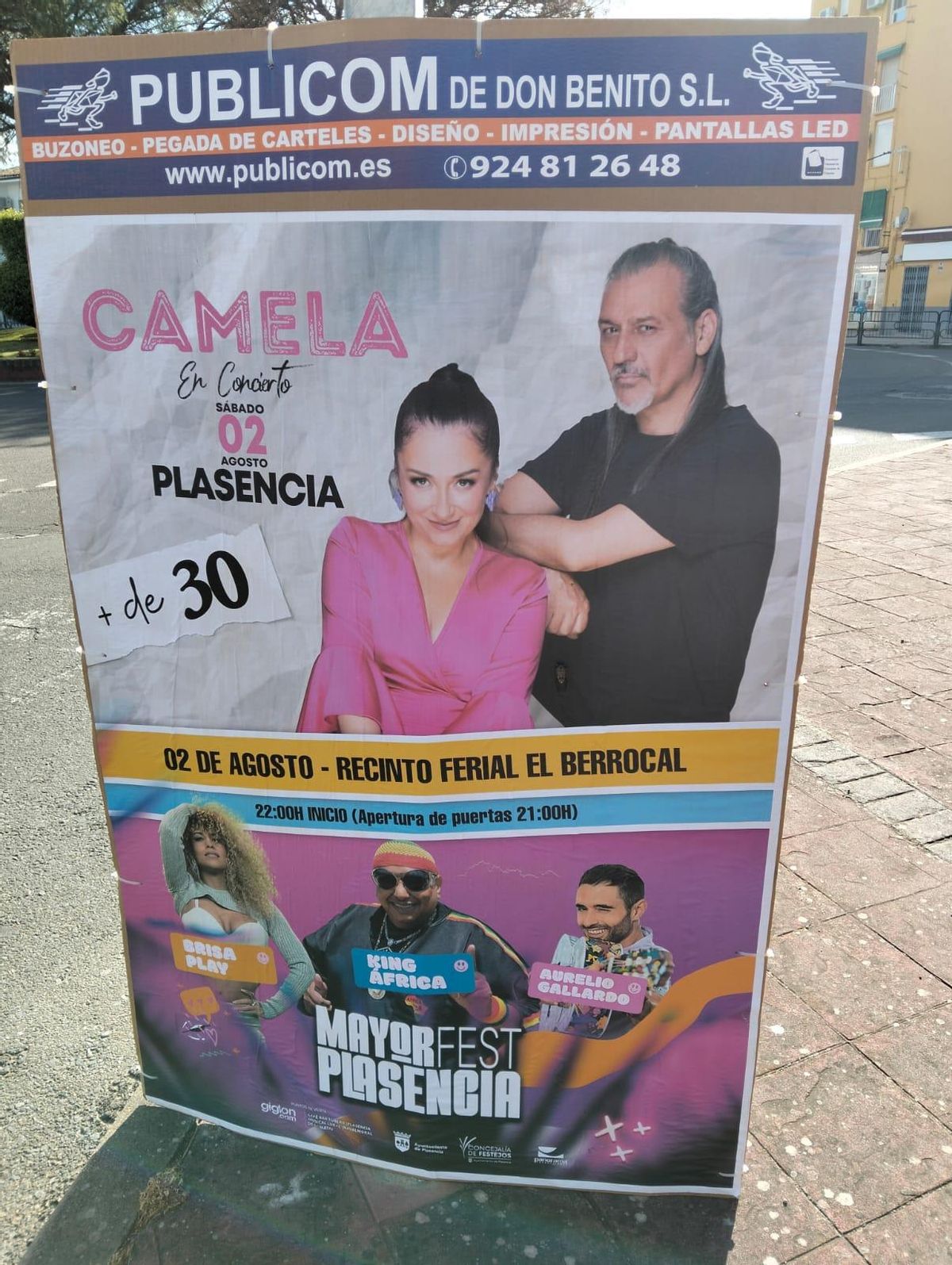 Uno de los carteles que anuncian el MayorFest de Plasencia.
