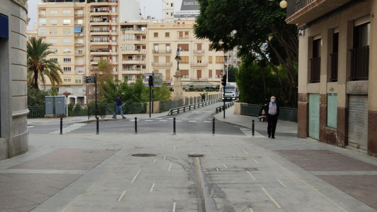 El acceso peatonalizado al centro de Elche que carece de un Plan de Emergencias actualizado, según la edil de Cs