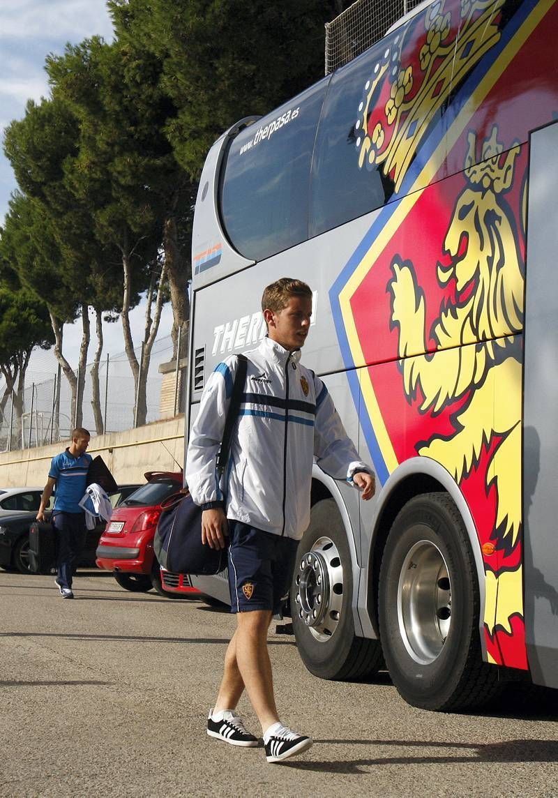 Fotogalería de la salida del equipo en bus a La Coruña