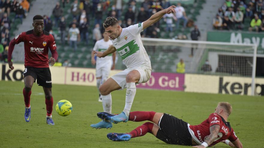 Los antecedentes de los Elche-Valencia permiten a los franjiverdes ser optimistas