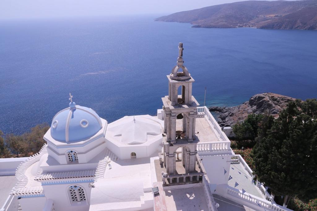 Iglesia de Panagia Poulariani
