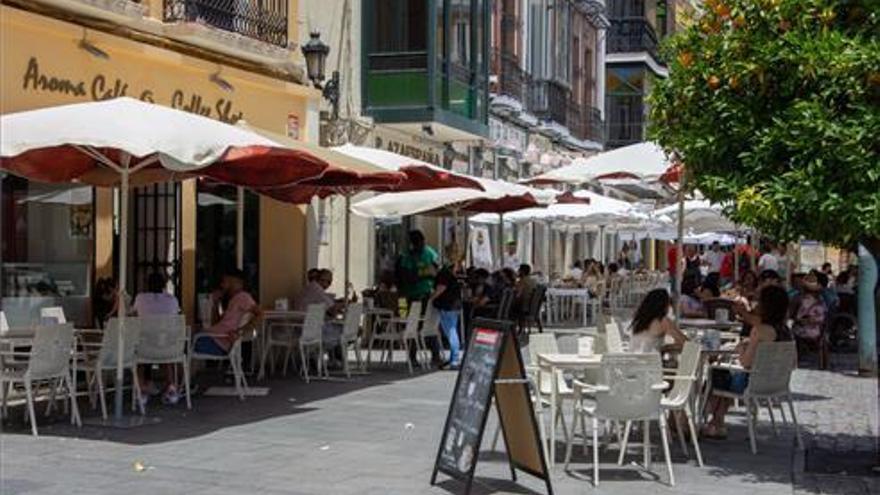 Colectivos pacenses reclaman nuevas dotaciones para el Casco Antiguo