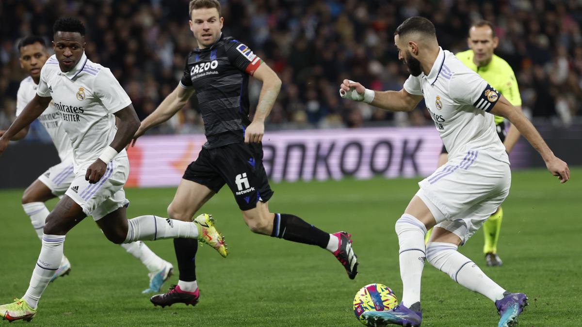 Benzema y Vinicius fallaron ante la portería de la Real